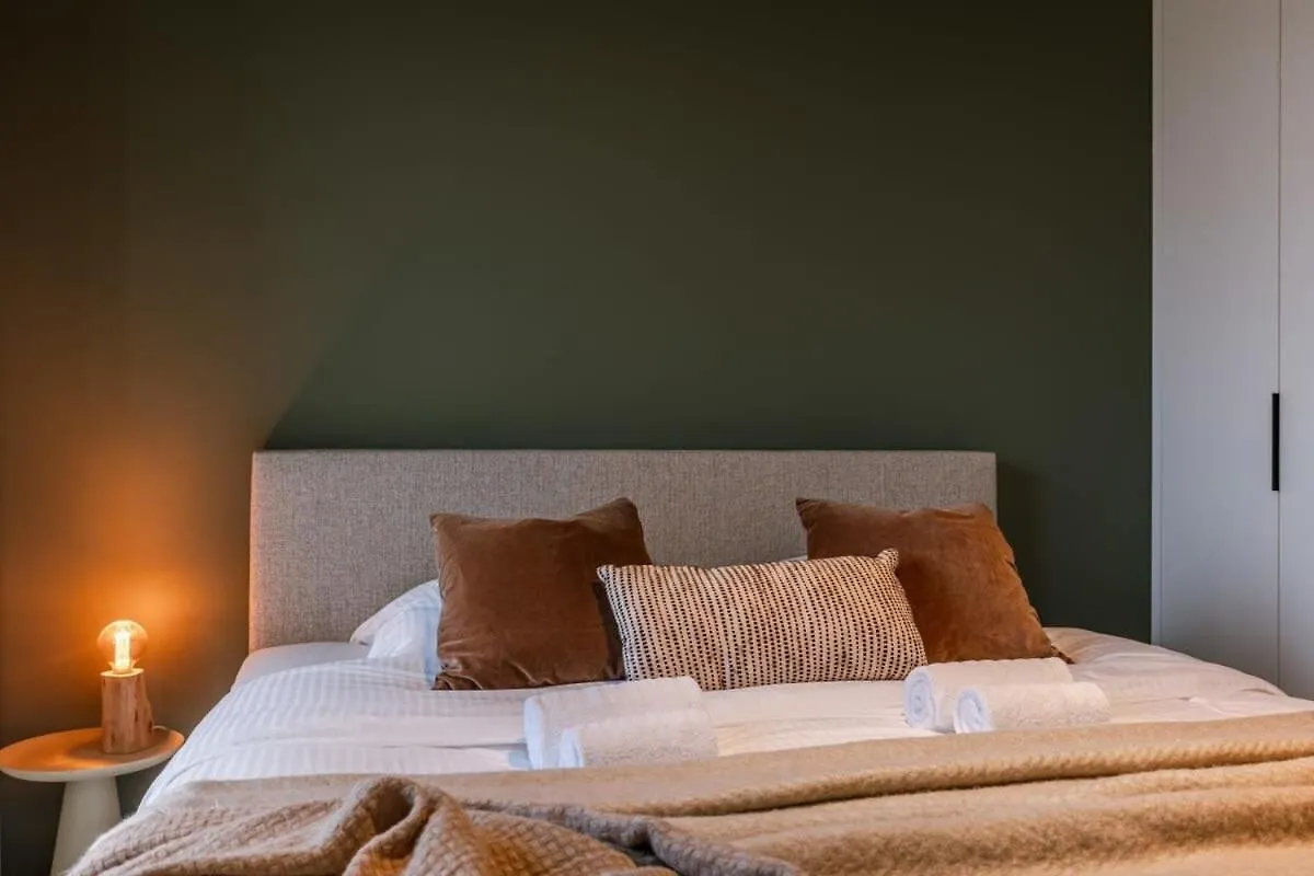 Huswell - Stylish Apartment With Harbour View Ostend